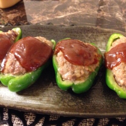 ケチャップとソースのタレが食欲をそそりますね！美味しかったです(o^^o)ご馳走様でした！